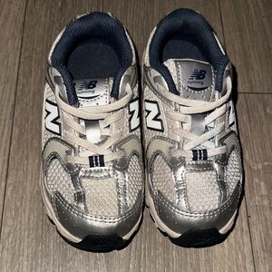 Toddler New Balance Metallic Silver Sneakers